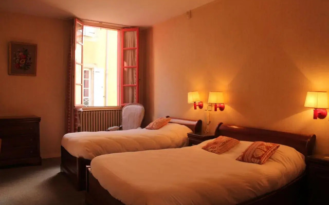 Hotel Le Commerce