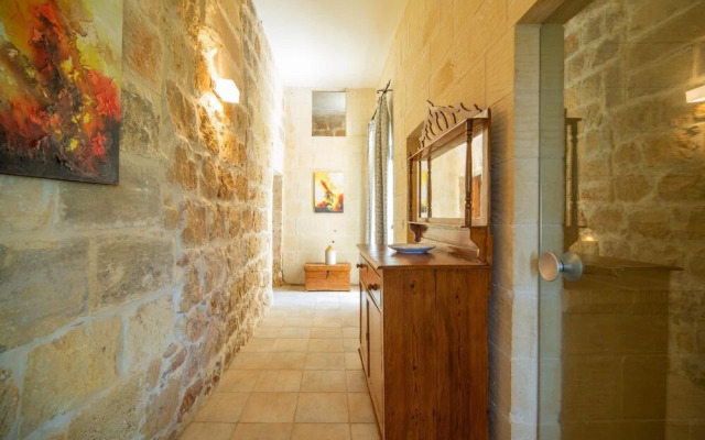 Sinjura - Xaghra Holiday Home