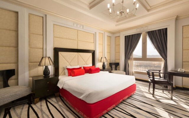 Ramada Al Hada Hotel And Suites