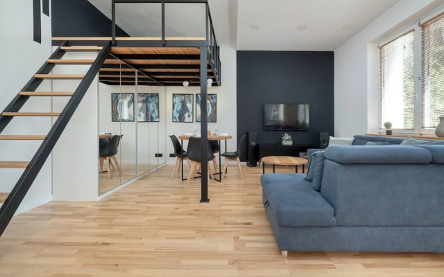 Studio With Bathub in Lodz by Renters