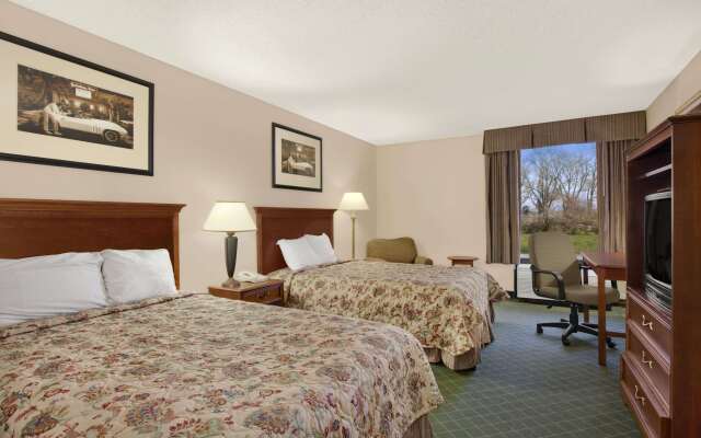 Days Inn by Wyndham Columbus Airport