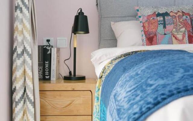 Xi'an Beilin·Yongning Gate· Locals Apartment 00167090