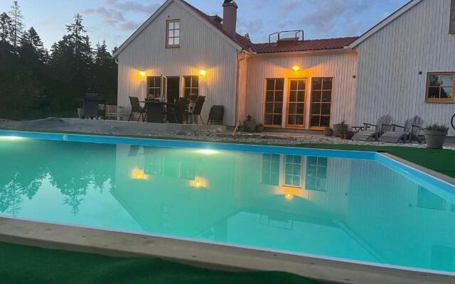 Villa Vitvikenb i Gotland, Pool