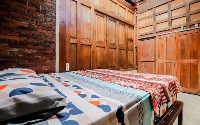 Nurudin House By Zuzu