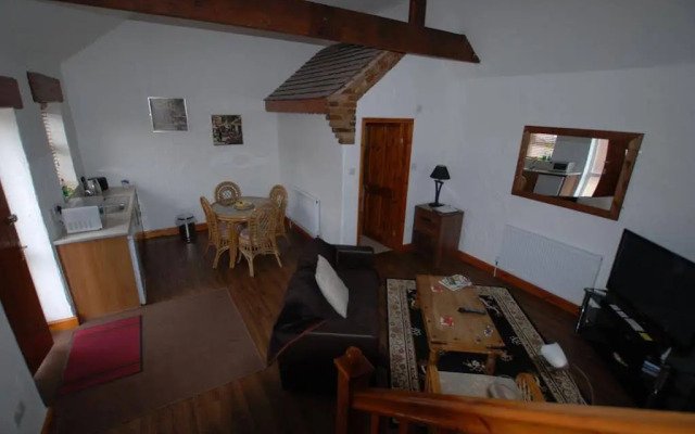 Home Farm & Lodge