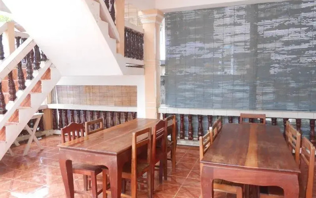 Dok Khoune 2 Guesthouse