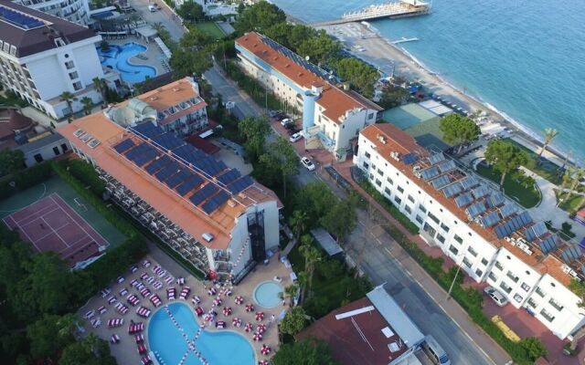 Rios Beach Hotel
