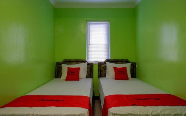 RedDoorz @ Jalan Gatot Subroto Semarang