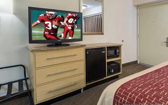 Red Roof Inn Detroit - Farmington Hills