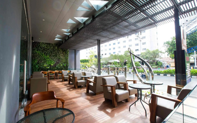 The Life Styles Hotel Surabaya