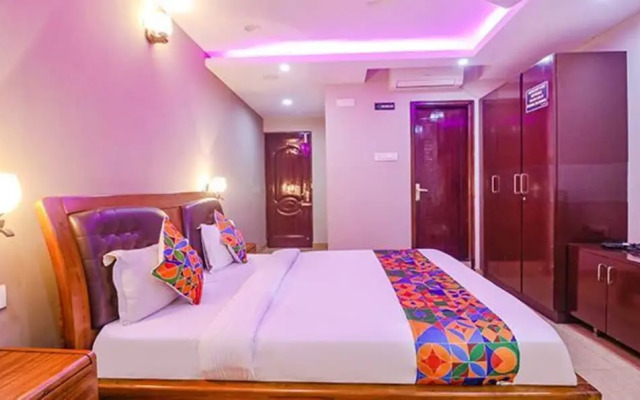 Fabhotel Turning Point