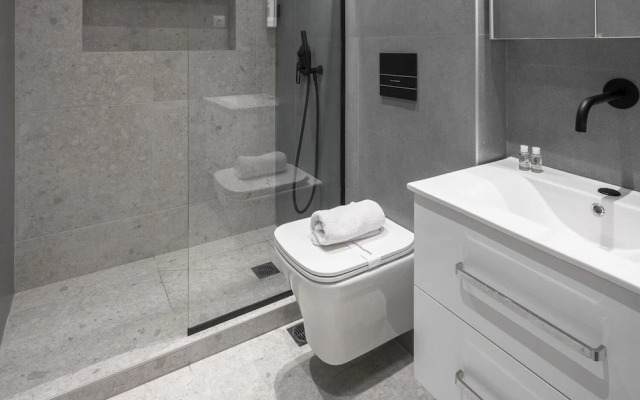 Terra Suites, Nilie Hospitality MGMT