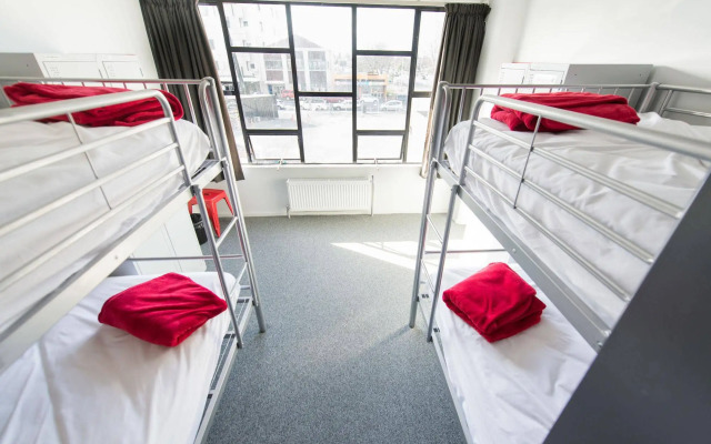 Urbanz - Hostel