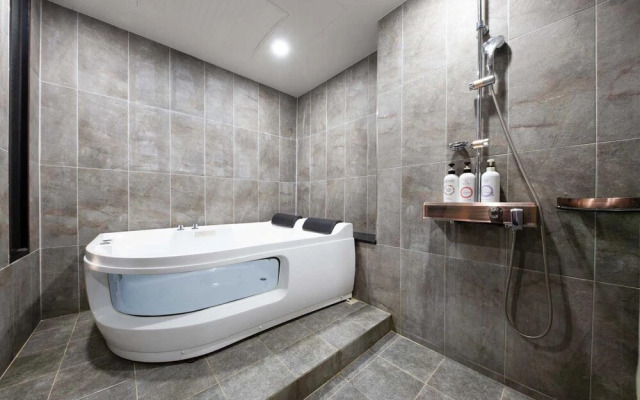 Seosan November Hotel