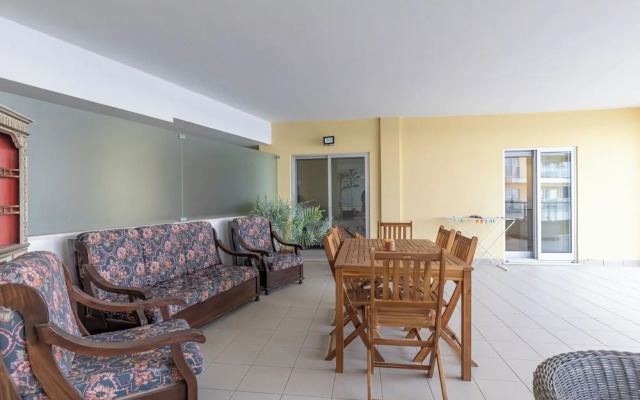 Sea Sound Apartment by Trip2Portugal