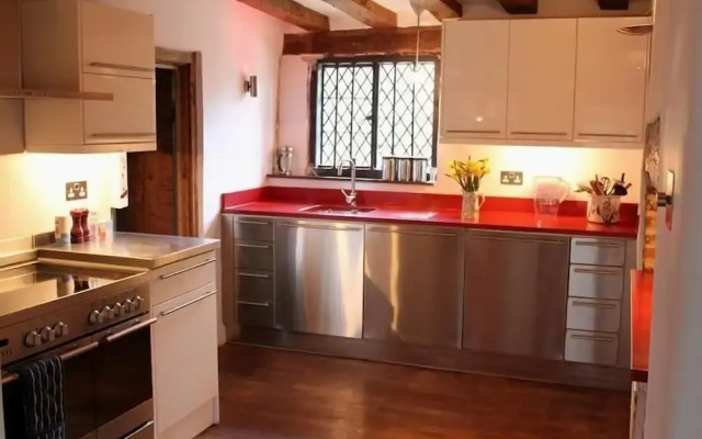 The Yeoman's House
