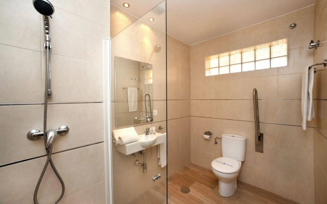 Leo Isla Canela Selection