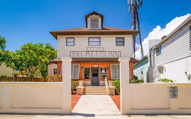 The Palmetto Inn