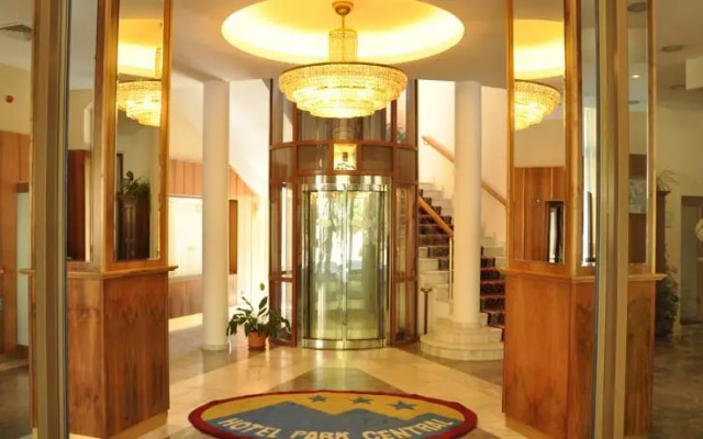 Hotel Park Central
