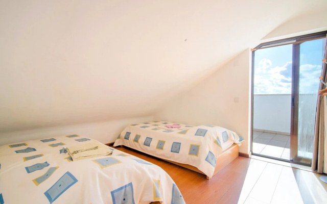 Apartment in a Luxurious Complex in the Center