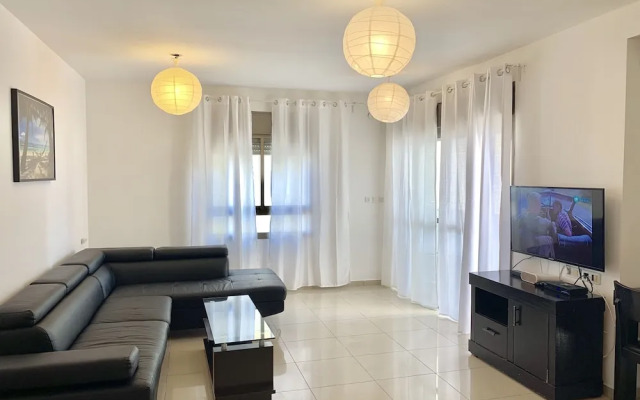 King David Apartment on the Sea