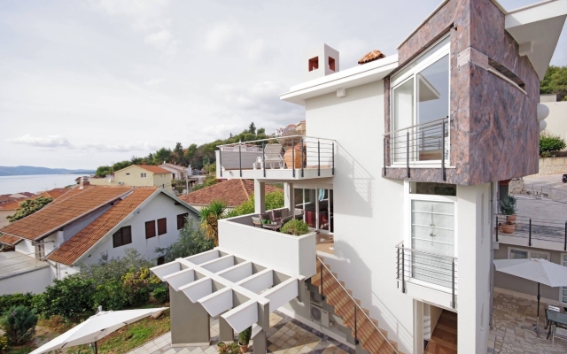 Studio apartment JaVi - free private parking: SA1 Trogir, Riviera Trogir