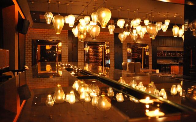 Mosaic Original, Noida