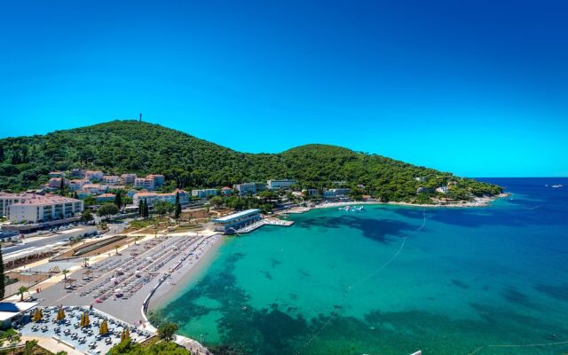 Lapad Beach Apartment Tolja