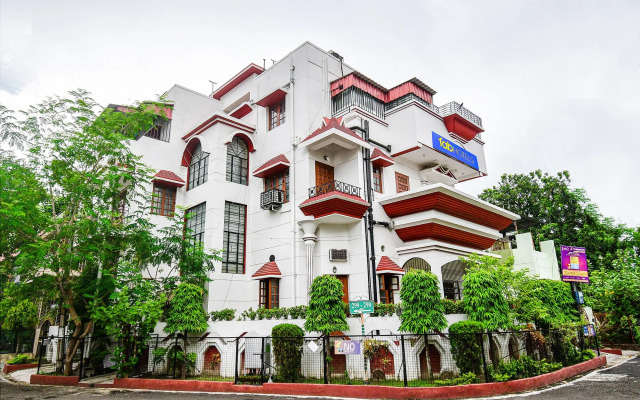 OYO 14761 Mishra's Residency