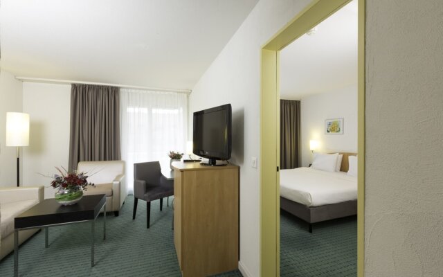 Apart-Hotel Zurich Airport