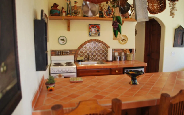 Casa de los Perros by Kivoya