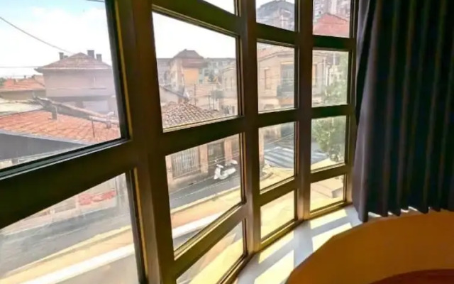 Easy Apartments