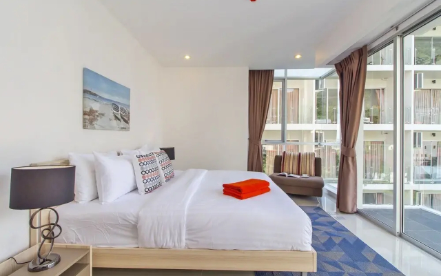 Chic Residence by Fullrooms