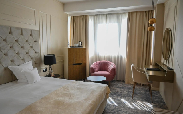Aleksandar Palace Hotel & Spa