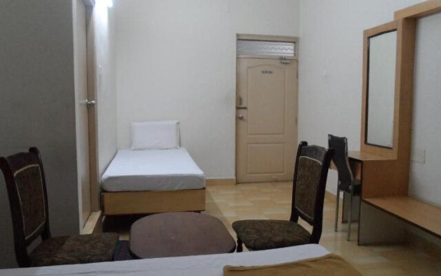 Hotel Pasuparthy Residency
