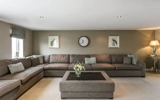 The Townhouses @ Carus Green