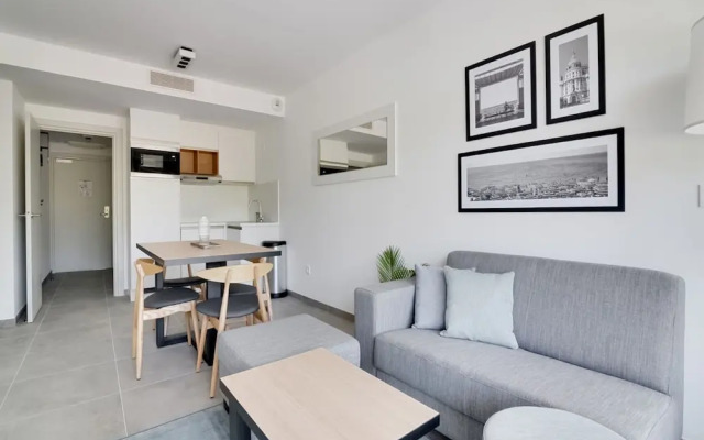 Excellent Apartment on the Cote D'azur