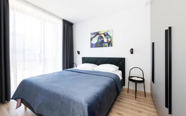 Magic Pines Apartment, By Cohost