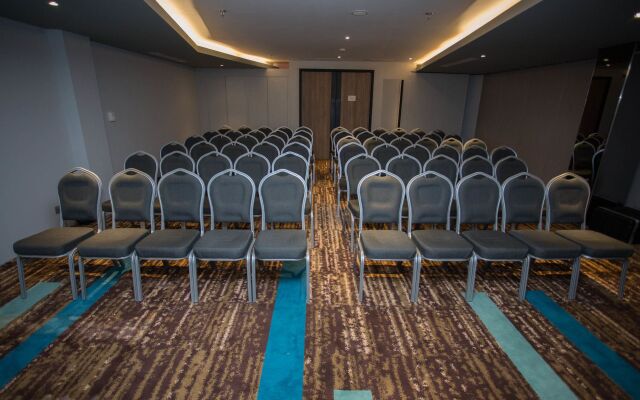 Ibis Styles Batam Nagoya