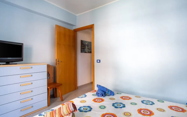 Homely Apartment in Furci Siculo near Sea