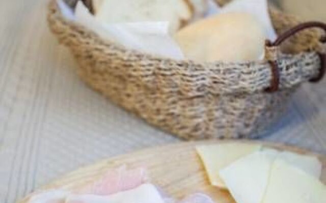 Alisee Bed  Breakfast