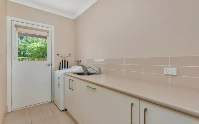 Kennedy Holiday Villas