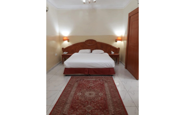 Super OYO 152 Manam 1 Hotel Apartment