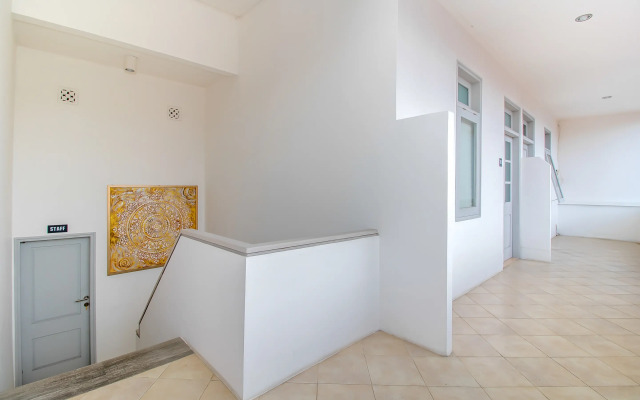 Anza Hotel by OYO Rooms