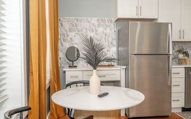 Findlay Market Suite 4