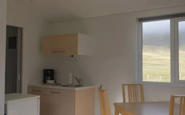 Urðartindur Guesthouse