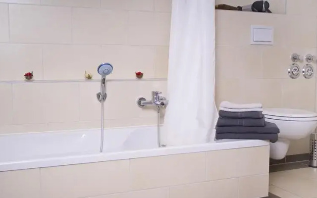 City Park Penthouse - #31 - Penthouse mit 3 Schlafzimmern & Kamin