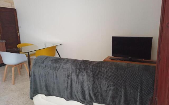 Beautiful Studio Apartment in Qormi, Malta