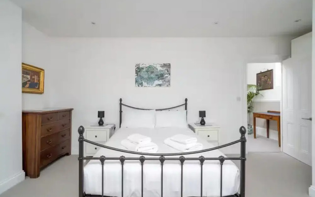 Stunning house near Notting Hill