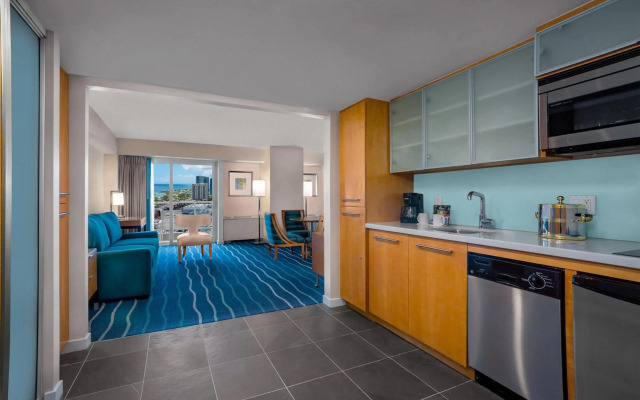 Ala Moana Hotel